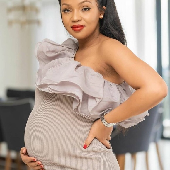 Zara Gray One-Shoulder Mini Dress - Picture 5 of 13